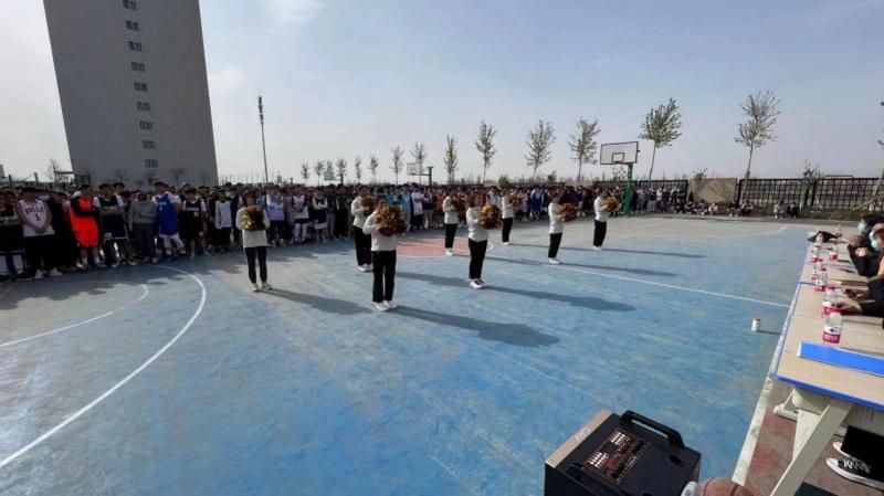 以热爱为梦想，以热爱为声誉！第五届校园篮球争霸赛