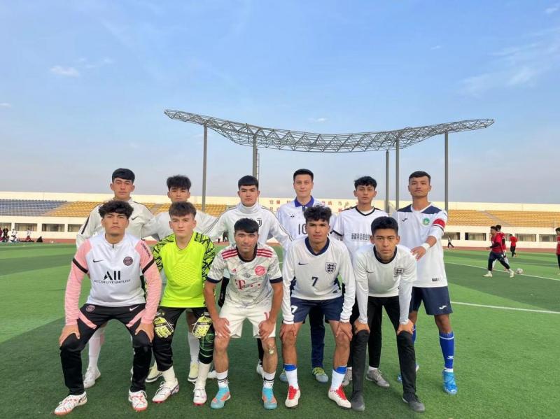 燃运动激情，展青春风范