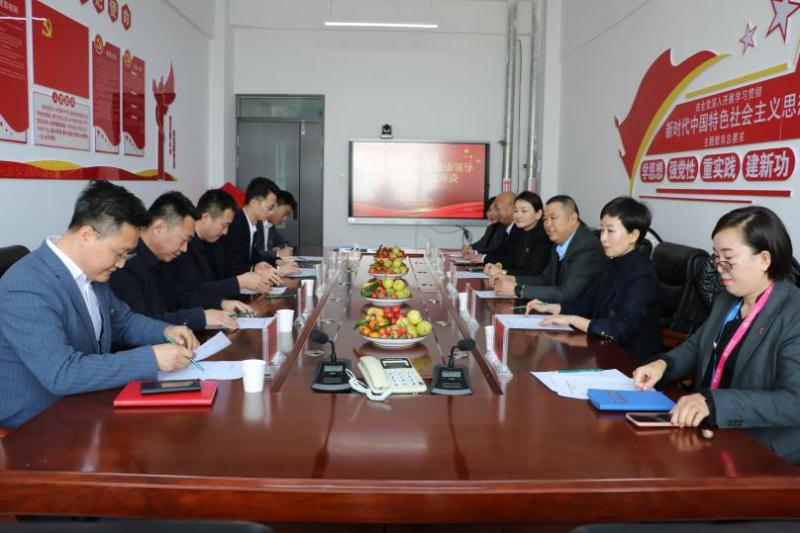 携手共进，筑梦未来！mg冰球突破与美年大康健体检中心“校企相助”签约仪式