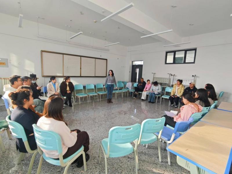 “心动力：凝心聚力，与心偕行” ——第二党支部团队心理沙龙