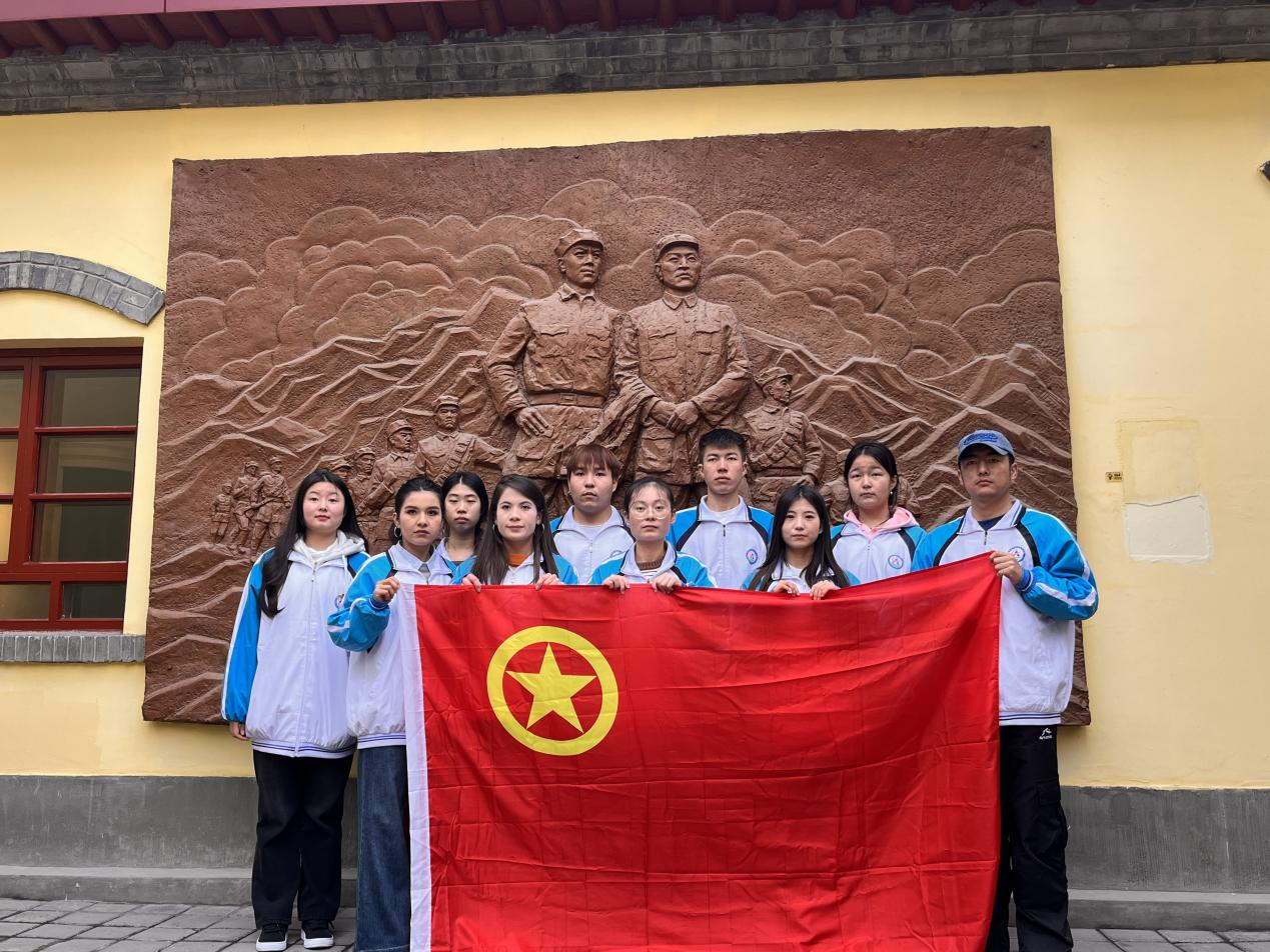 青春献礼二十大，红色基地铸魂行——[电子信息工程学院]开展红色革命基地团日活动