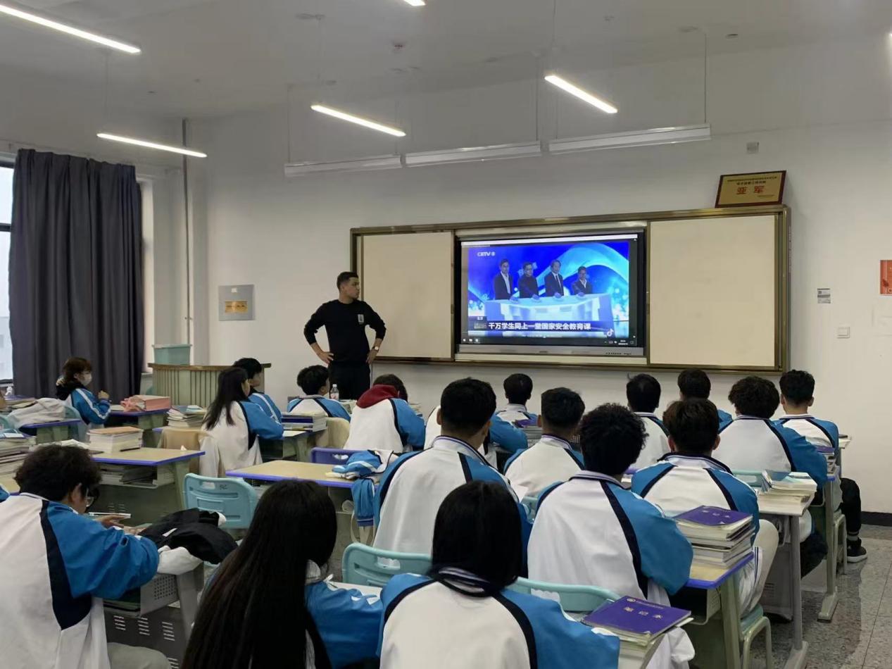 牢靠树立国家清静意识，提升国家清静素养