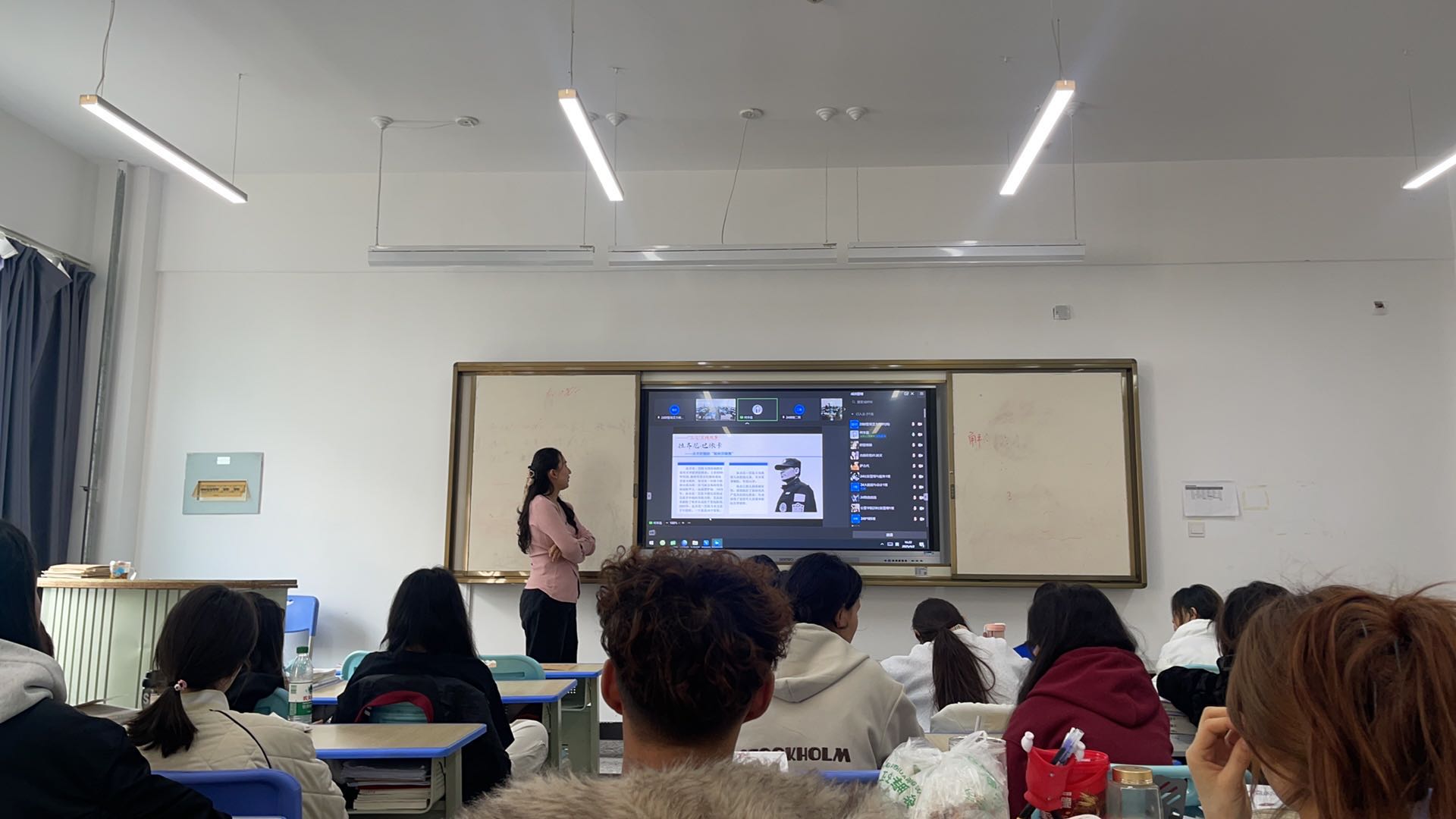 ?铸魂宣讲凝共识  石榴花开育新人——新疆mg冰球突破职业手艺学经济治理学院关于开展铸定中华民族配合体意识主题宣讲听后感